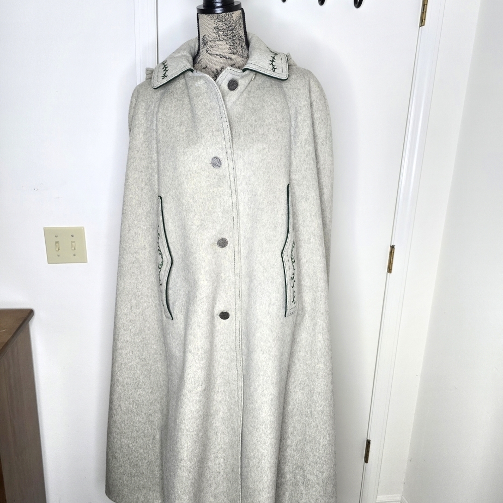 Vintage Original Wolfstaedter Loden-Coat Hooded Cape Size 40 EU